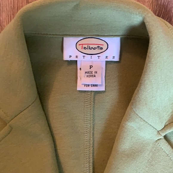Talbots beautiful quality avocado green blazer size Small - Picture 2 of 10
